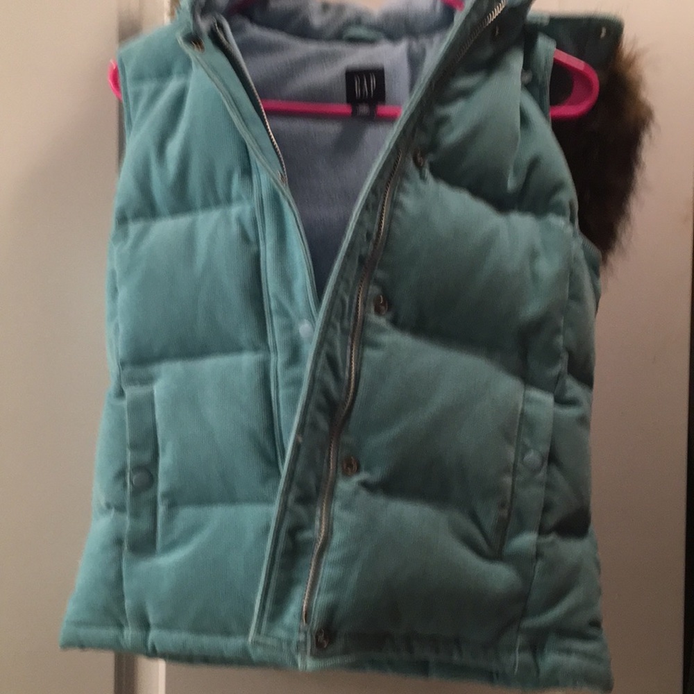 Gap bubble vest